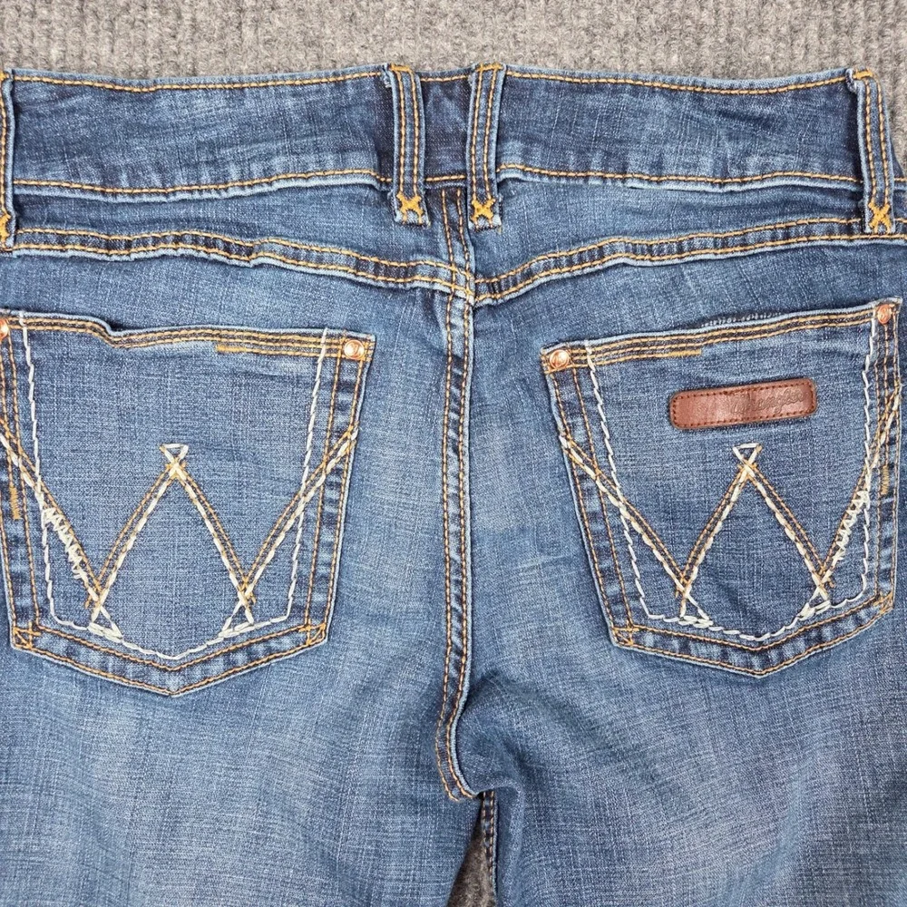 Wrangler Womens Medium Wash Bootcut Jeans Mid Rise Stretch 1009MWZMS 9x36